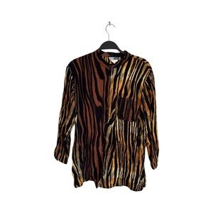 David Lindsay vintage animal print button down size 16